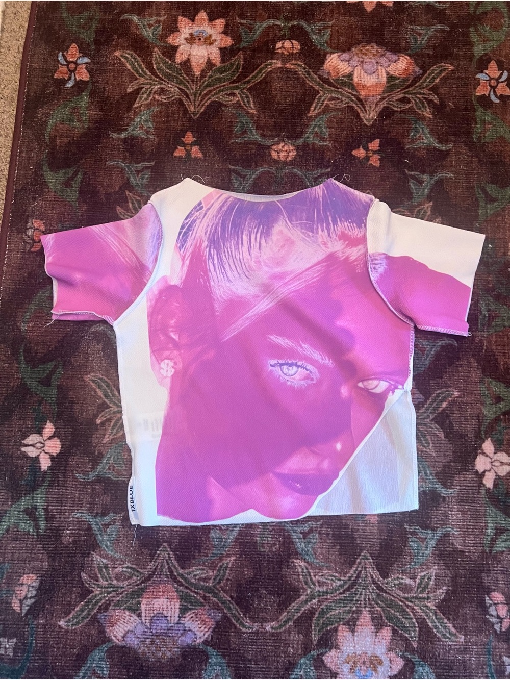 1XBLUE Purple face crop top